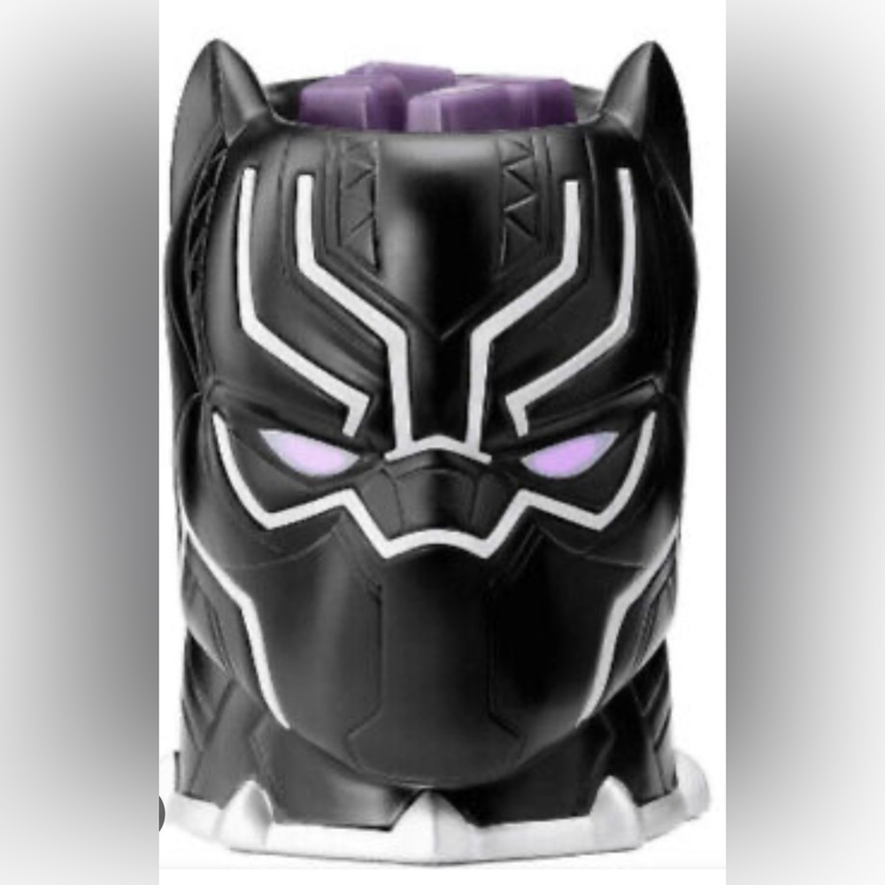 Scentsy Warmer -Black Panther 🖤 NEW IN THE BOX🖤